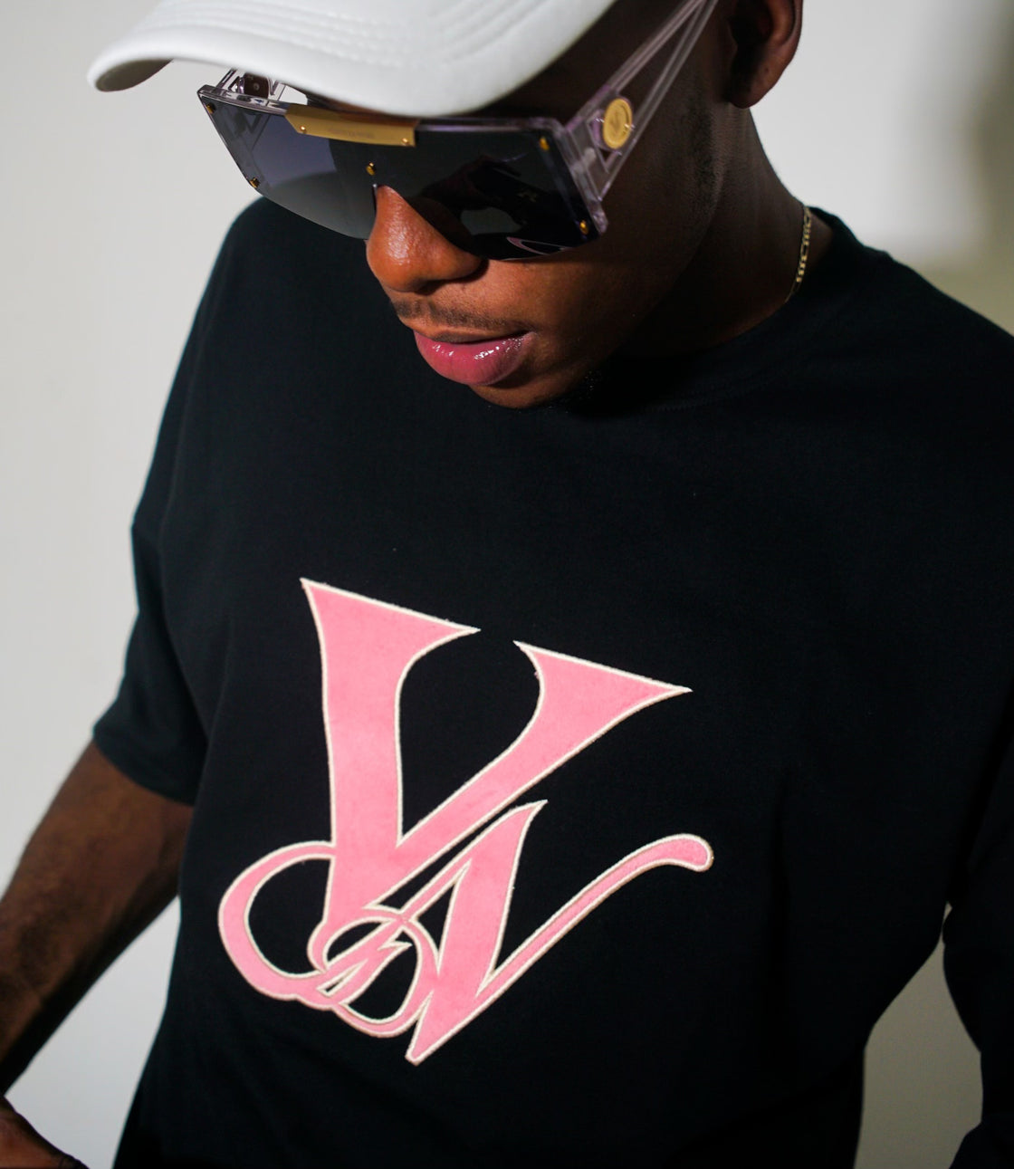 VG - T Shirt - Pink